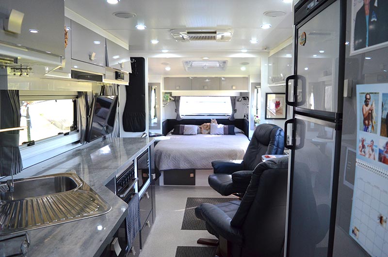 Караван 51. Караван Supernova 6372. Caravan Travel Interior. Европейский Караван 2007 года Sterckeman Starlett 420 ср палатка. Caravan одержимость.