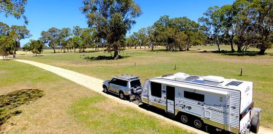 caravans vs motorhomes