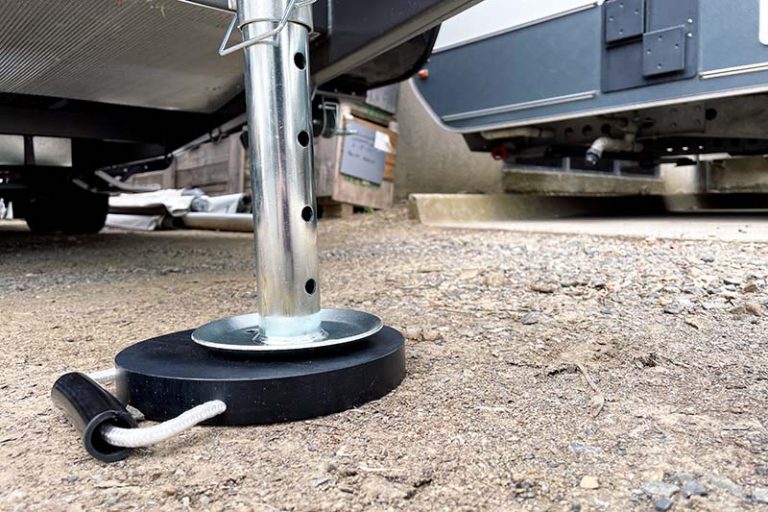 Test Black Jack Trailer Jack GoRV