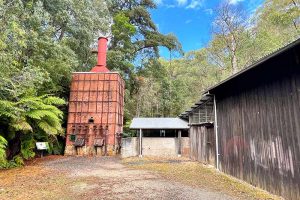 Kurth Kiln is the only remaining charcoal-burning kiln in Australia.