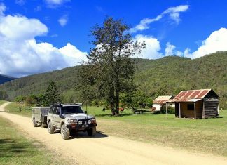 Old Glenn Innes Road