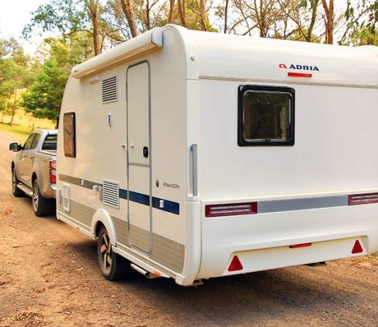 Adria Altea 402 PH Sport: Review adria