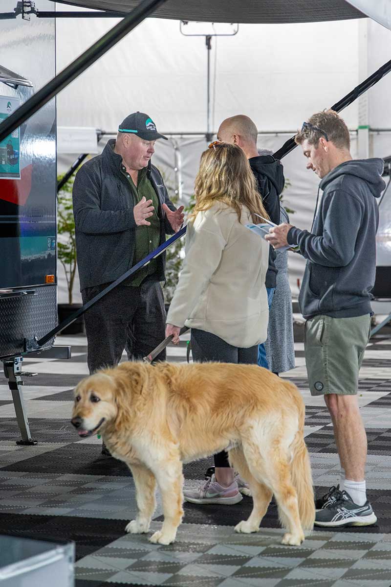 Dogs on leashes are welcome!