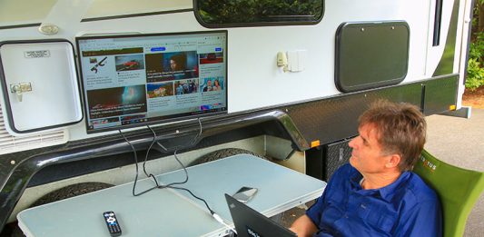 Review: Englaon X90Pro Series 12V Caravan TV! englaon