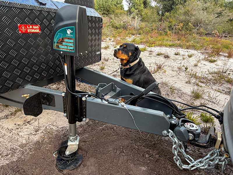 outback trailer jack